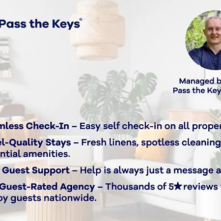 Stylish Free Parking Sleeps 4 - Pass The Keys * York