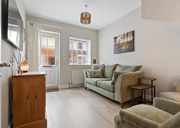 Stylish Free Parking Sleeps 4 - Pass The Keys York